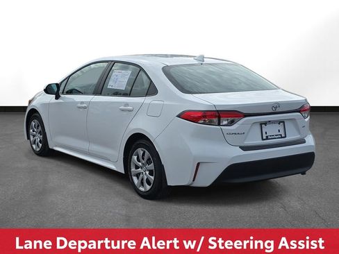 Certified 2026 Toyota Corolla LE FWD image 9