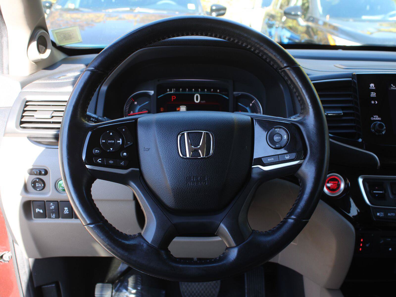 Used 2021 Honda Pilot Touring image 11