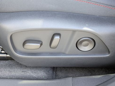 New 2026 Chevrolet Equinox RS image 13