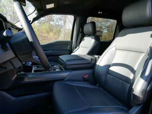 New 2025 Ford F150 Lariat w/ Equipment Group 502A High image 5