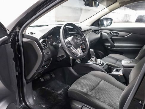 Used 2019 Nissan Rogue Sport S w/ Appearance Package image 17