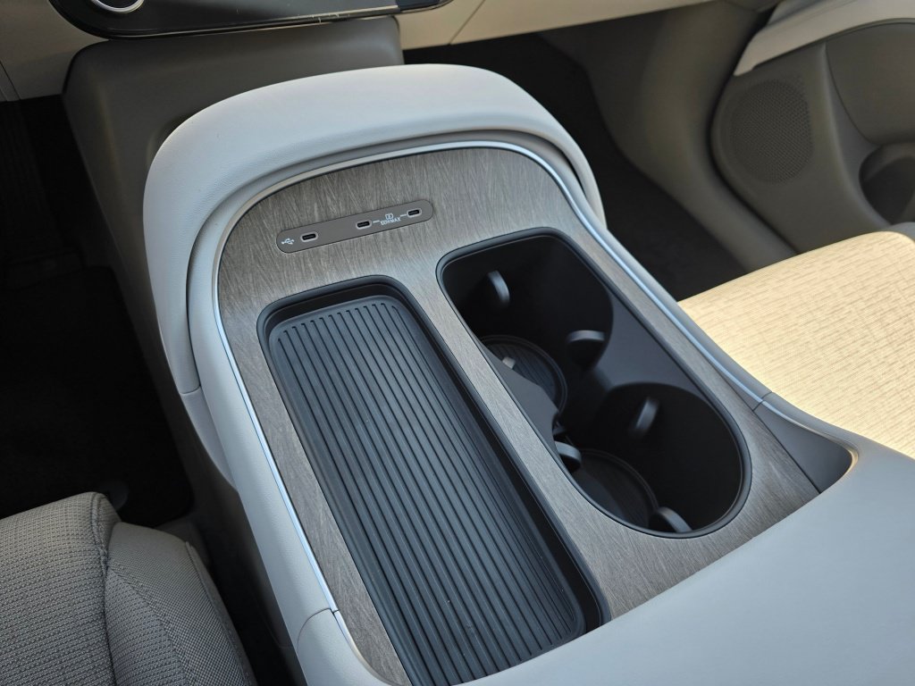 New 2027 Hyundai Palisade SE AWD/4WD image 29