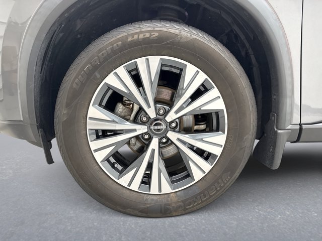 Used 2023 Nissan Rogue SV AWD/4WD image 21