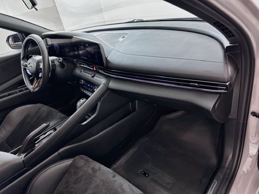 Certified 2023 Hyundai Elantra N FWD image 29