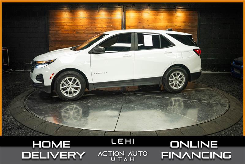 Used 2023 Chevrolet Equinox LS FWD image 1