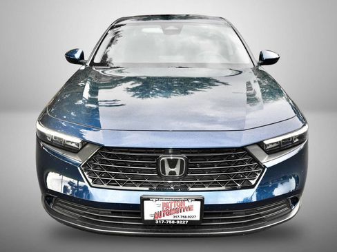 Used 2024 Honda Accord EX image 10