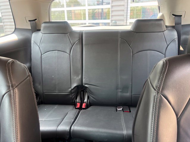 Used 2016 GMC Acadia SLT FWD image 18