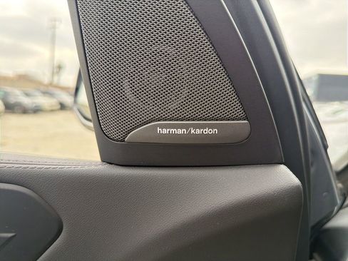 Certified 2024 BMW X5 xDrive40i w/ Executive Package image 23