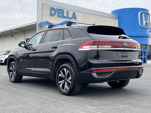 Used 2024 Volkswagen Atlas Cross Sport SE AWD/4WD image 9
