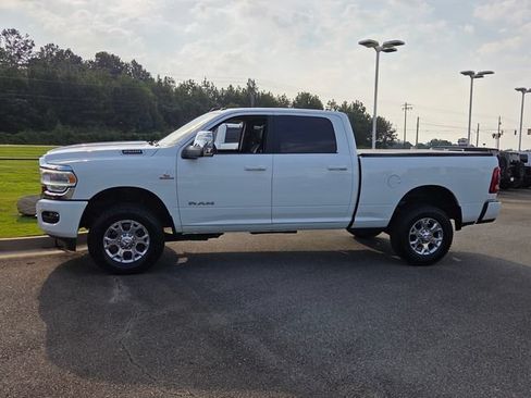 Used 2024 RAM 2500 Laramie w/ Safety Group AWD/4WD image 4