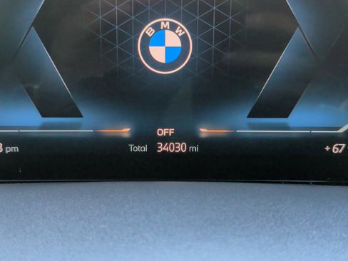 Certified 2023 BMW X7 xDrive40i w/ Premium Package image 14