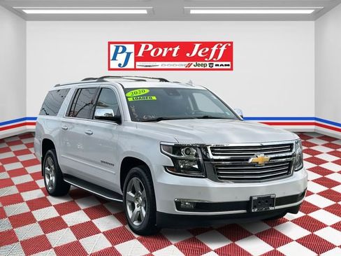 Used 2020 Chevrolet Suburban Premier image 3