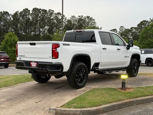 Used 2026 Chevrolet Silverado 2500 LT w/ Trail Boss Package AWD/4WD image 7