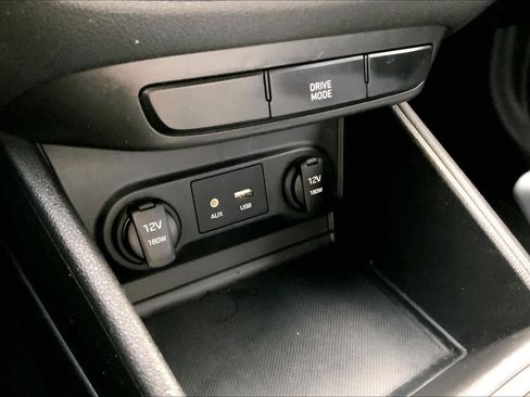 Used 2020 Hyundai Accent SEL image 32