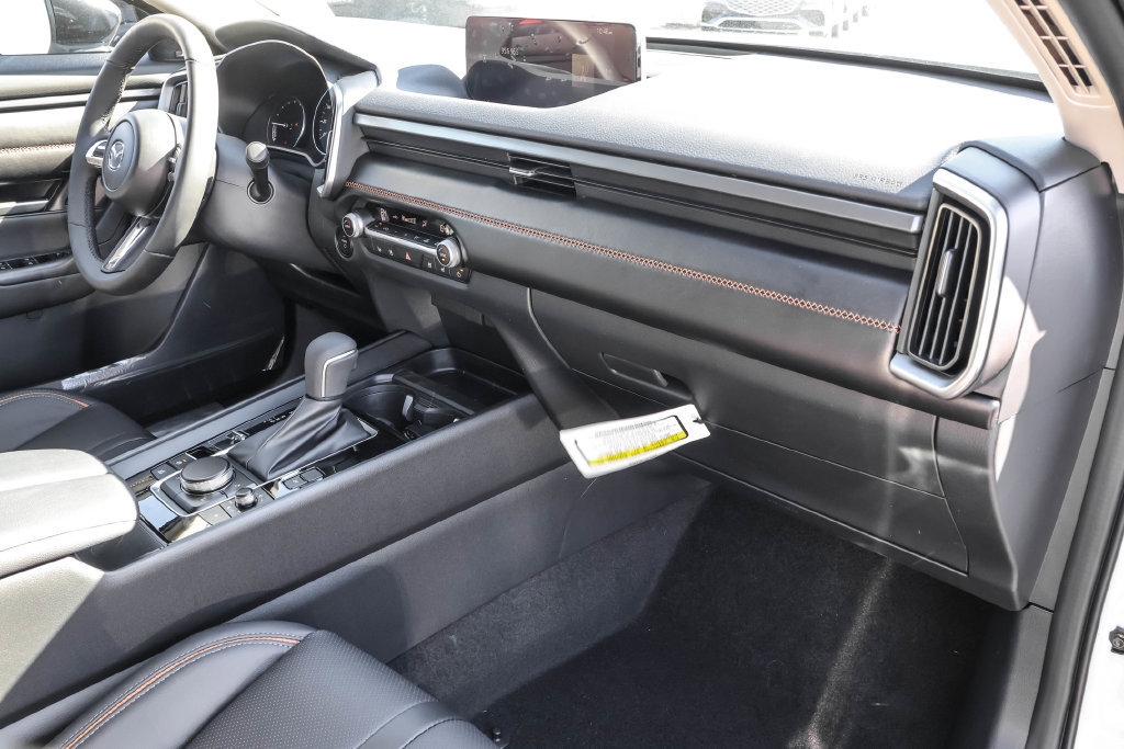 Used 2026 MAZDA CX-50 AWD 2.5 Hybrid w/ Weather Package image 36