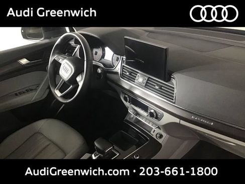 Used 2023 Audi Q5 2.0T Premium w/ Convenience Package AWD/4WD image 24