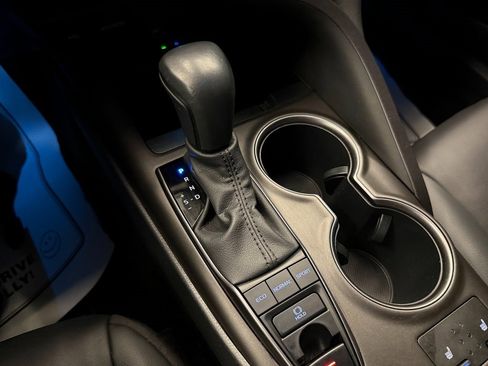 Used 2023 Toyota Camry XSE image 17