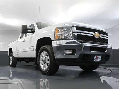 Used 2013 Chevrolet Silverado 2500 LTZ w/ LTZ Plus Package image 53