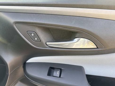 Used 2024 Buick Envista Preferred image 18