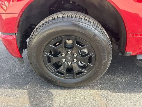 Used 2025 Ford F150 Lightning XLT image 13