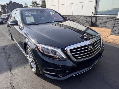 Used 2016 Mercedes-Benz S 550 4MATIC Sedan w/ Sport Package image 11