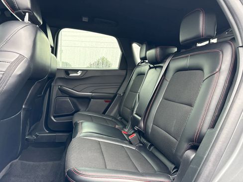 Used 2025 Ford Escape ST-Line AWD/4WD image 20