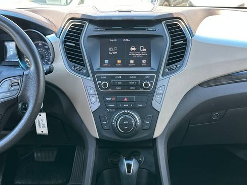 Used 2017 Hyundai Santa Fe Sport AWD/4WD image 16