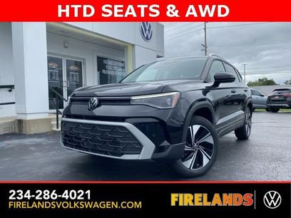New 2025 Volkswagen Taos SE