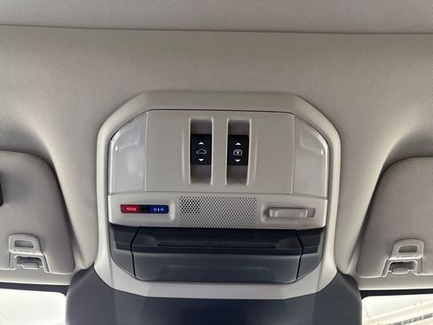 Certified 2025 Subaru Ascent Touring image 21