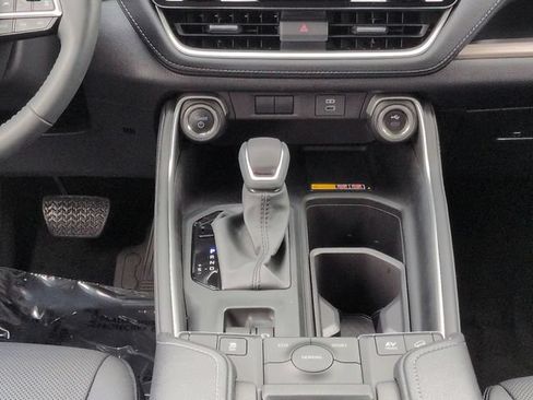 Certified 2025 Toyota Grand Highlander AWD Hybrid image 19
