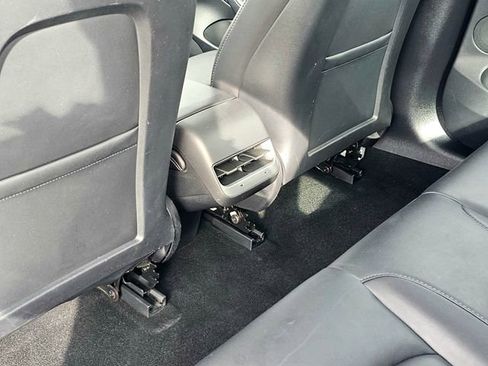 Used 2022 Tesla Model 3 Long Range image 24