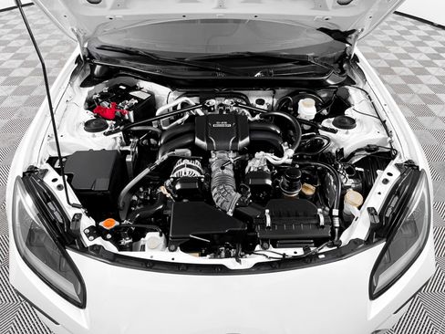 Used 2024 Subaru BRZ tS image 27