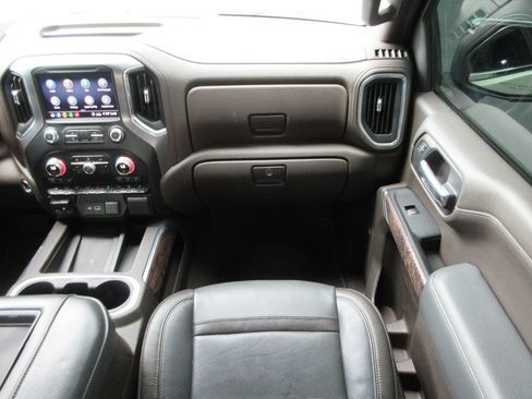 Used 2020 GMC Sierra 1500 Denali w/ Denali Ultimate Package AWD/4WD image 18
