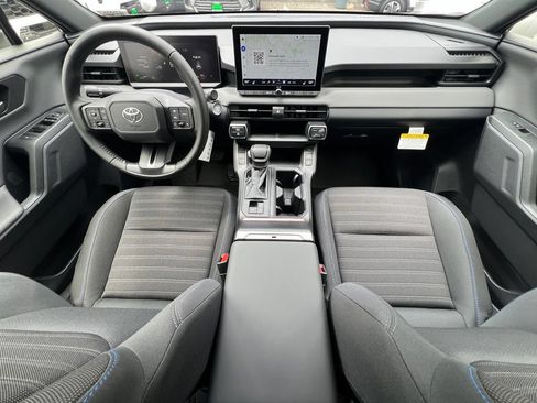 New 2026 Toyota RAV4 SE AWD/4WD image 19