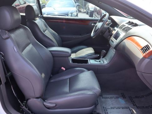 Used 2006 Toyota Solara SLE FWD image 10