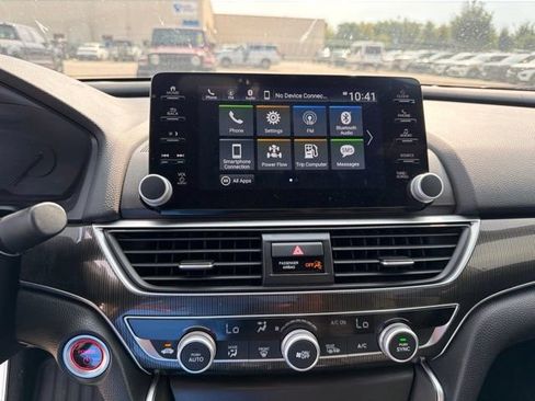Used 2022 Honda Accord Sport image 21