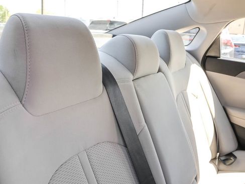 Used 2018 Hyundai Sonata SE FWD image 31
