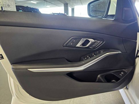 Certified 2025 BMW 330i xDrive Sedan w/ M Sport Package AWD/4WD image 30