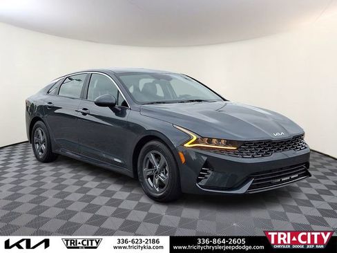 Used 2023 Kia K5 LXS FWD image 1