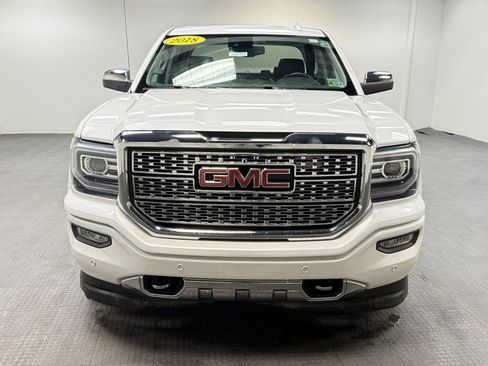 Used 2018 GMC Sierra 1500 Denali w/ Denali Ultimate Package image 9