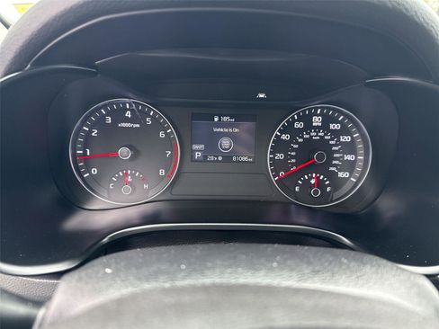 Used 2019 Kia Forte EX image 10