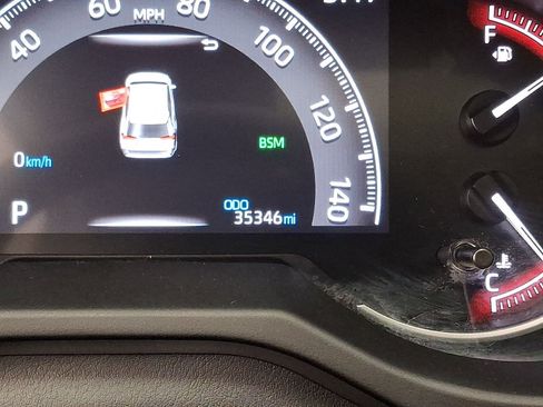 Used 2023 Toyota RAV4 XLE Premium AWD/4WD image 5