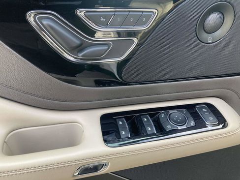 Certified 2022 Lincoln Aviator Reserve w/ Elements Package Plus image 21