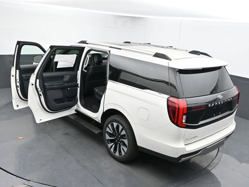 New 2026 Ford Expedition Max Platinum w/ Driver's Package AWD/4WD image 69