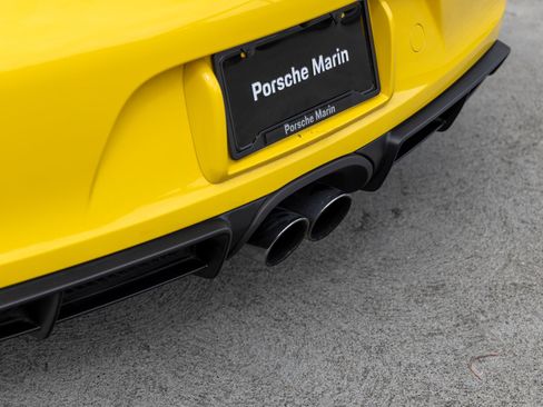Certified 2016 Porsche Boxster Spyder RWD image 21
