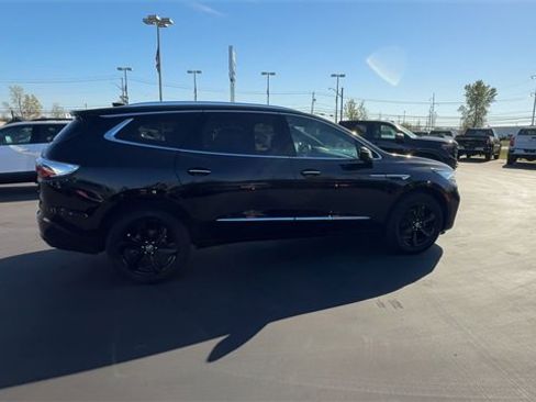 Certified 2023 Buick Enclave Essence w/ Sport Touring Edition image 9
