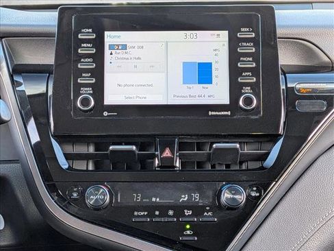 Used 2023 Toyota Camry SE image 13