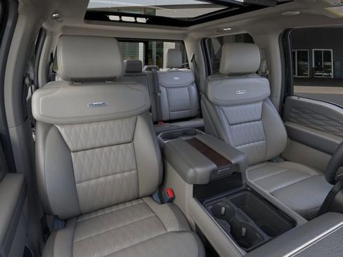 New 2026 Ford F250 Platinum w/ Platinum Plus Package AWD/4WD image 10