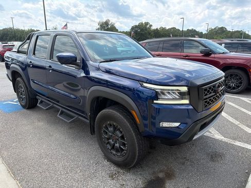 Used 2023 Nissan Frontier PRO-4X w/ Pro-4X Premium Package AWD/4WD image 5