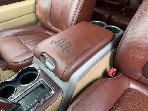 Used 2014 Ford F150 King Ranch w/ King Ranch Luxury Package image 25